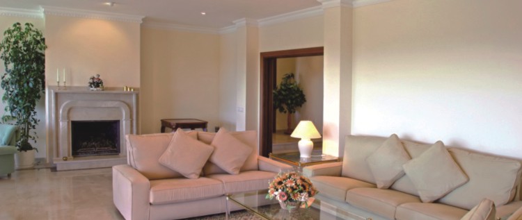 �V�|��Ӆ^(q��)Ԫ���ǅRPark��(chu��ng)��@���wͣ܇��